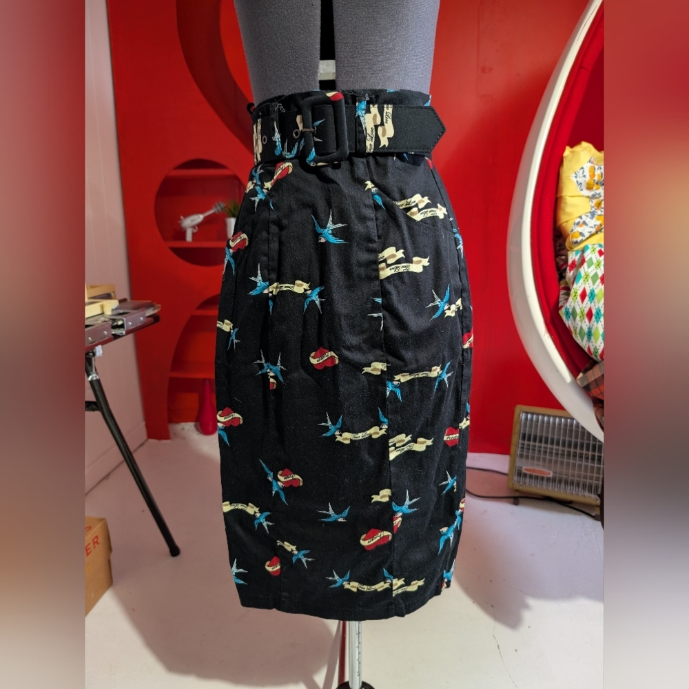 Black Printed Women's Skirt By Collectif Clothing 🕊️
